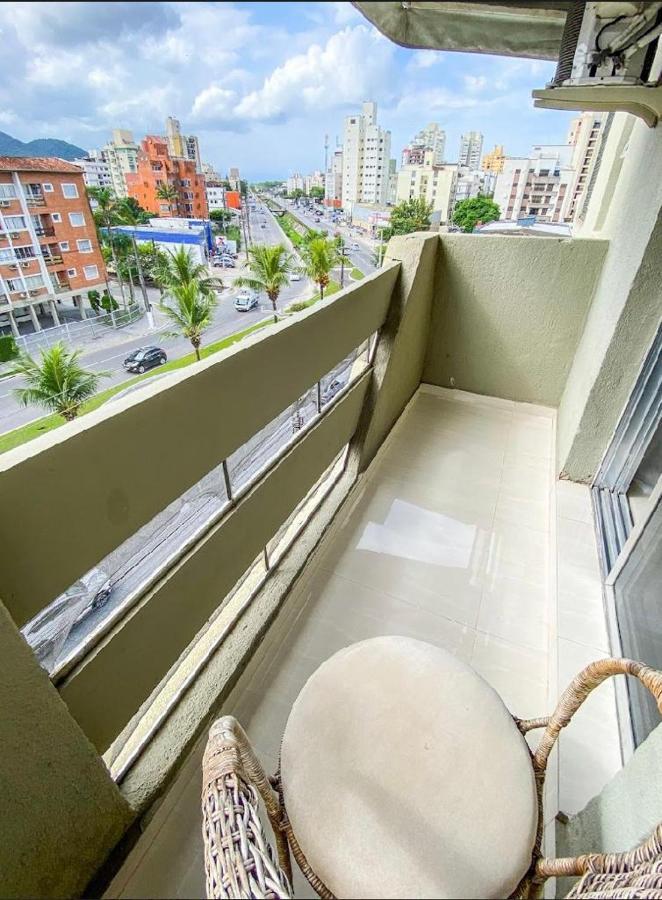 Excelente Apartamento Bem Localizado A 450 Metros Da Praia Guarujá Kültér fotó
